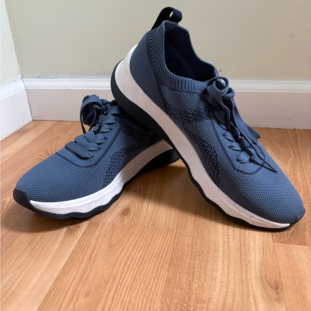 Clark's Cloudsteppers Lace Up Sneaker Circuit Tie Denim Blue